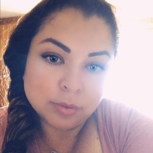 Meet your Posher, Heidi